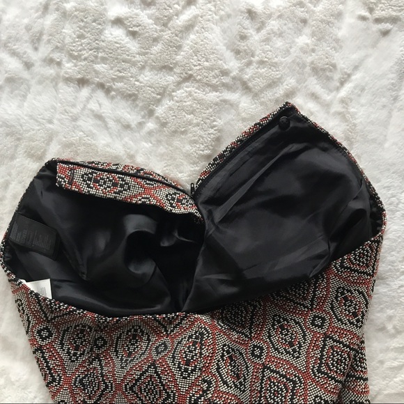 H&M Tribal Weave Mini Skirt | Tagged 10 (Fits like 6) - Picture 7 of 8